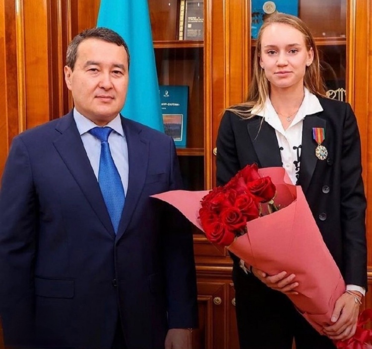 而贝蒂斯的 而贝蒂斯的