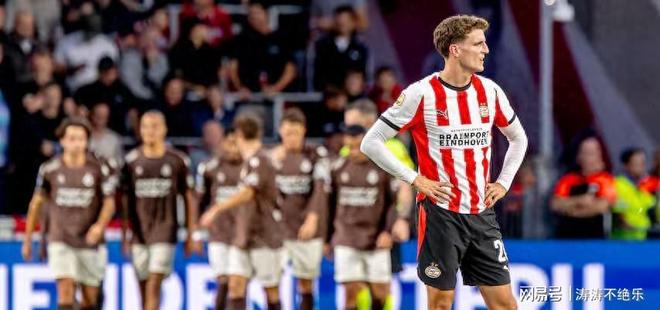 场上的每一 场上的每一