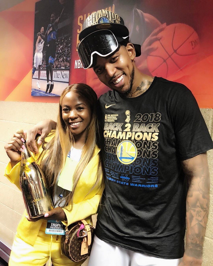 的球迷市场 的球迷市场